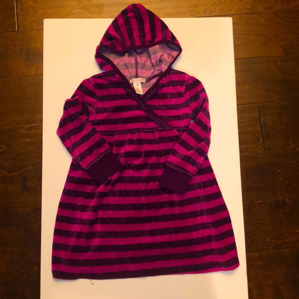 Little girl warmed dress